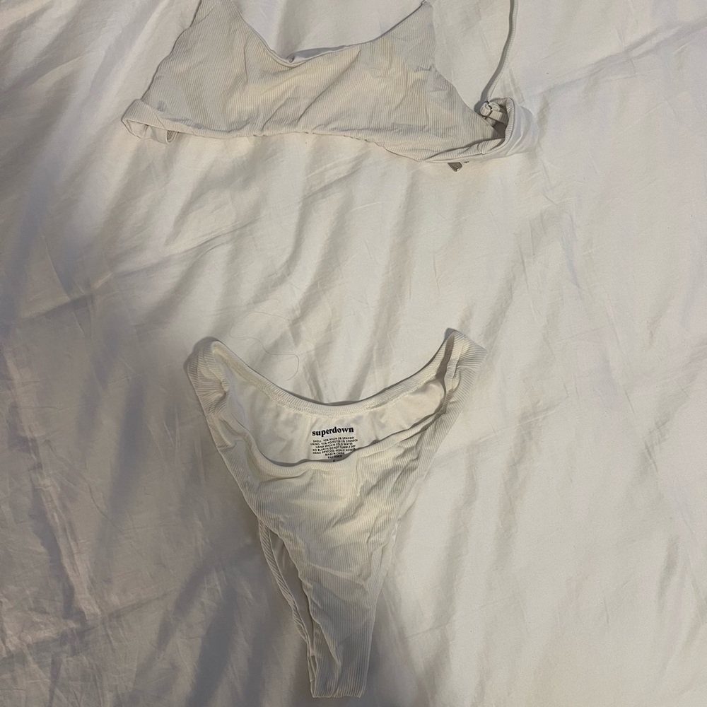 Mia Ribbed Bikini Top and bottom set in White
superdown size small